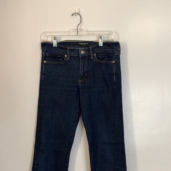 BANANA REPUBLIC Women's Straight Jeans - Picture 5 of 13